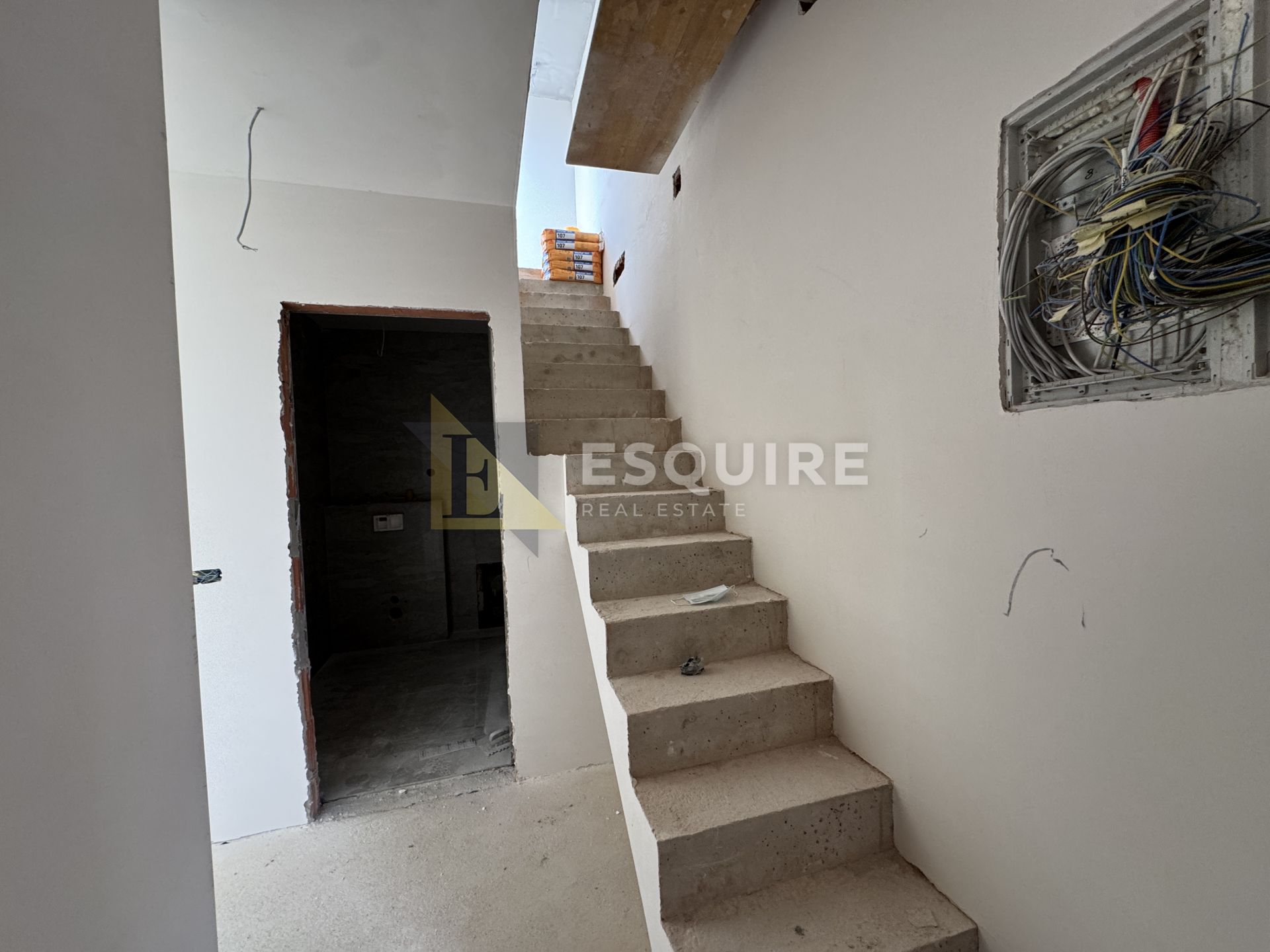 Appartement À vendre -  Nin