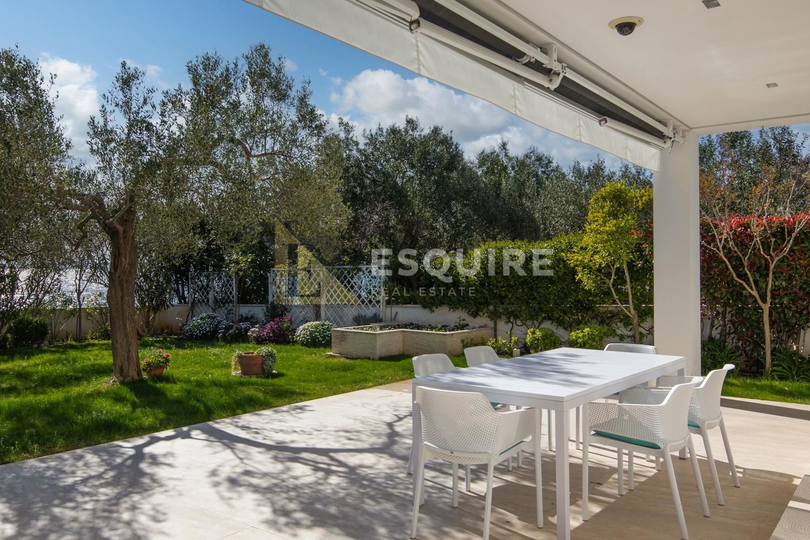 House For sale -  Diklo