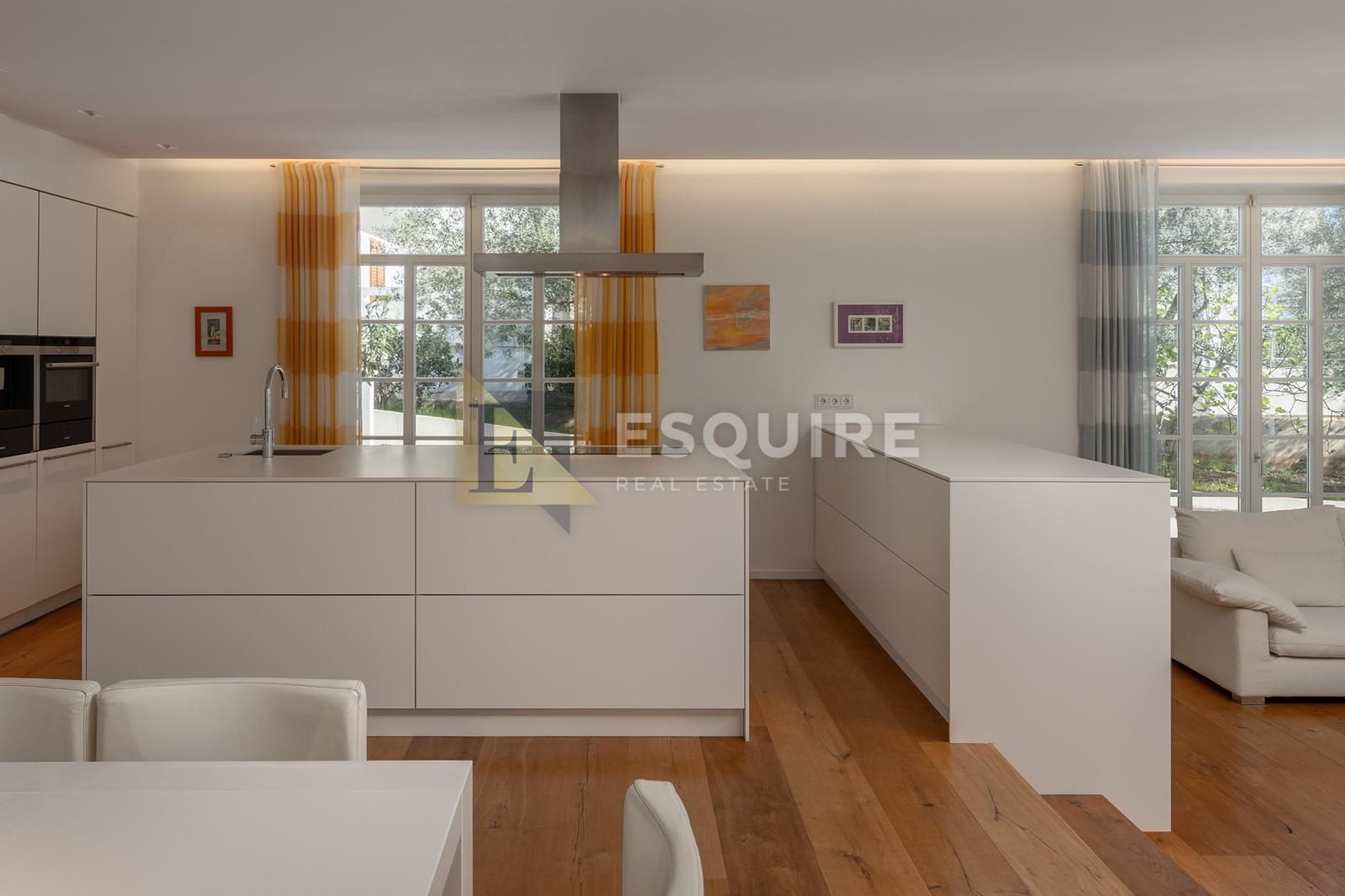 House For sale -  Diklo