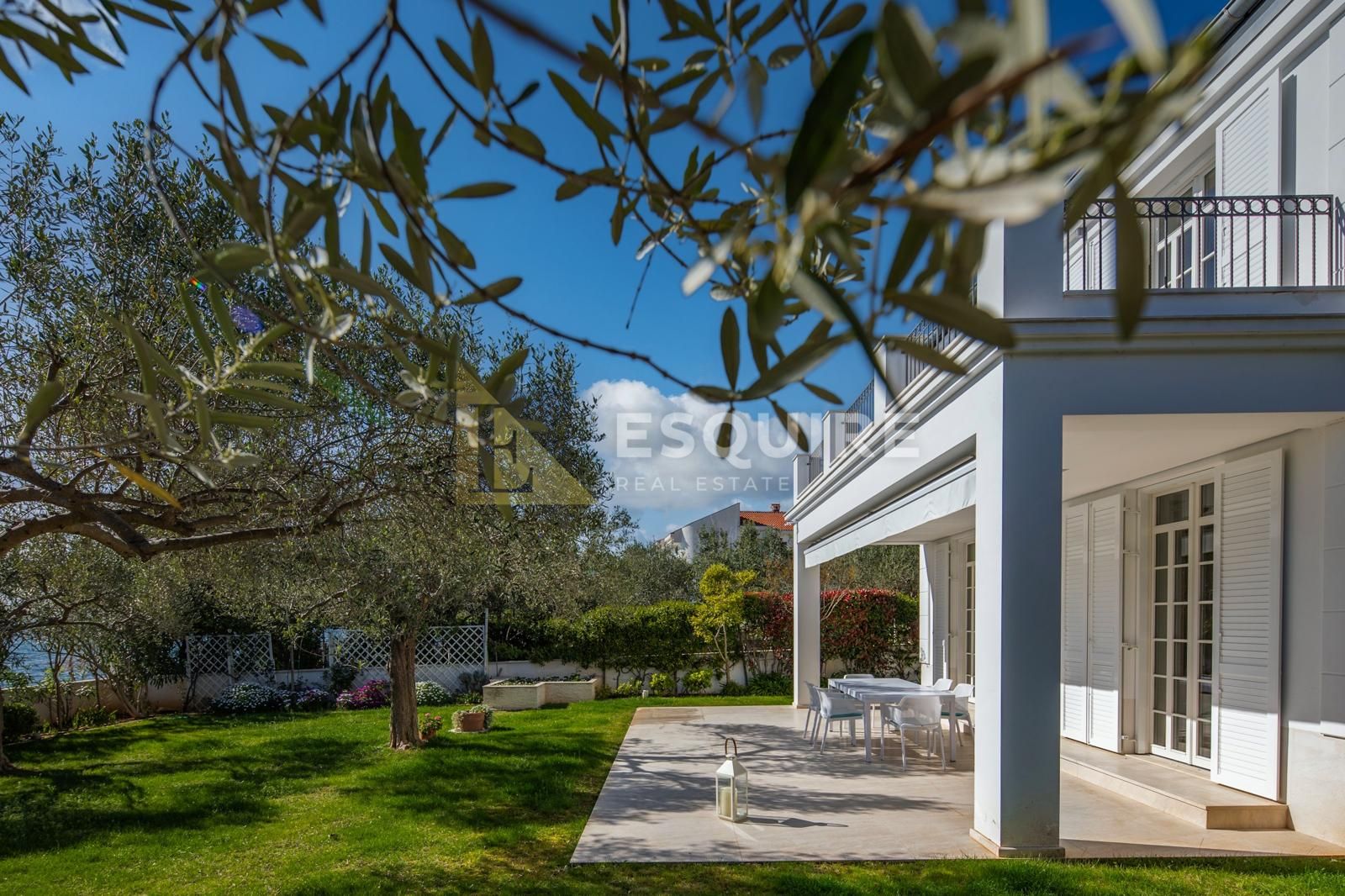 House For sale -  Diklo