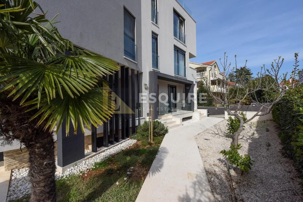 Apartma Naprodaj - Zadarska Diklo