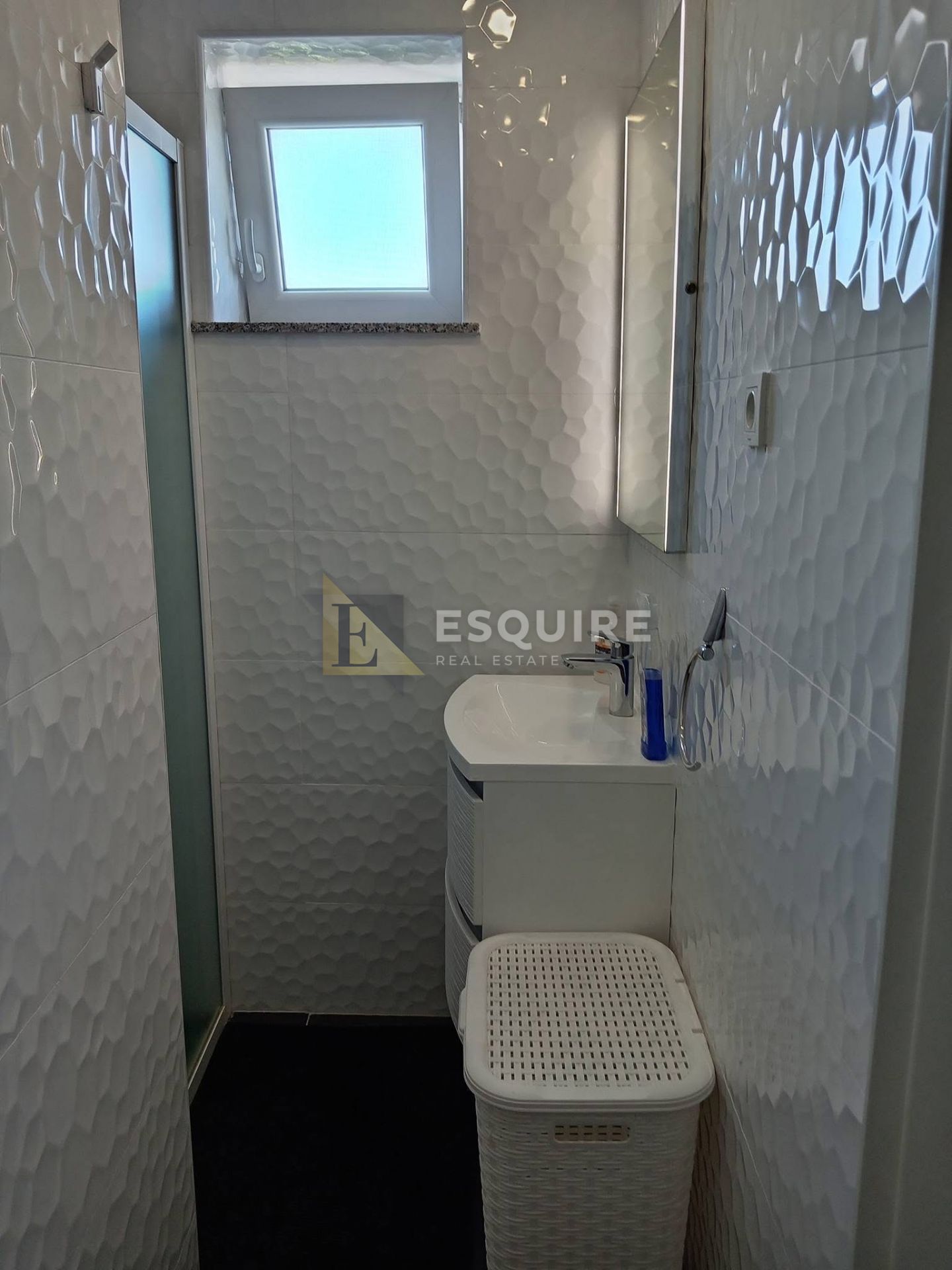 House For sale -  Vrsi