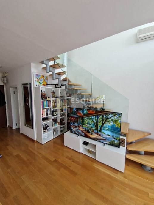 Apartmán Na prodej -  Višnjik