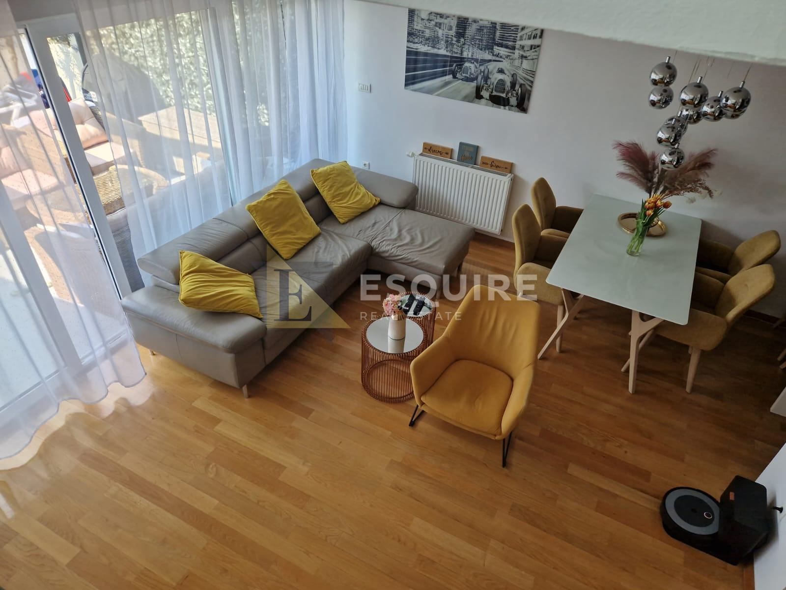 Apartmán Na prodej -  Višnjik