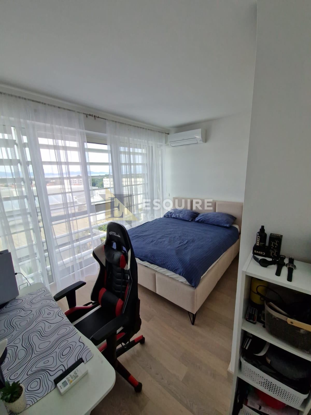 Apartmán Na prodej -  Višnjik