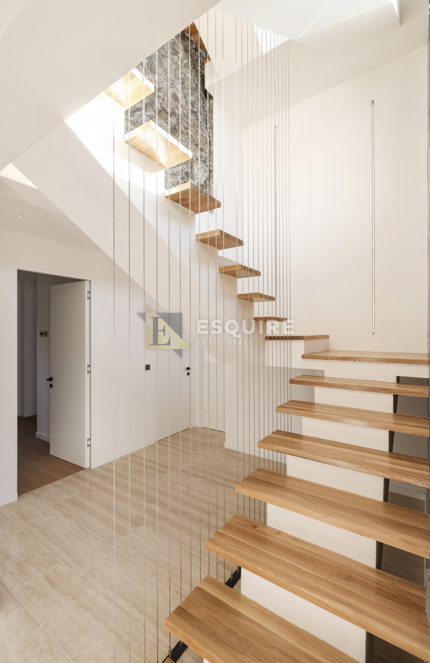 House For sale -  Diklo