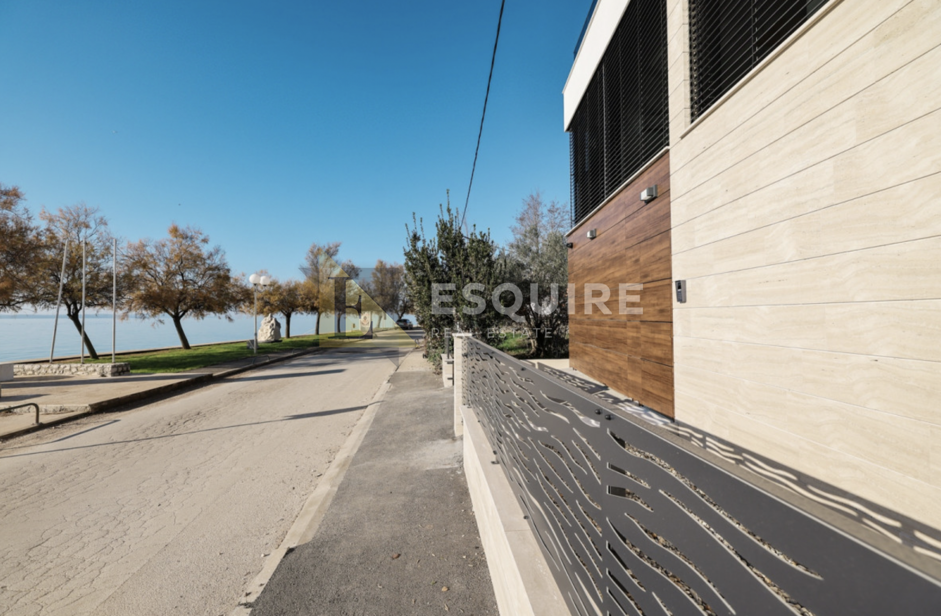 House For sale -  Diklo
