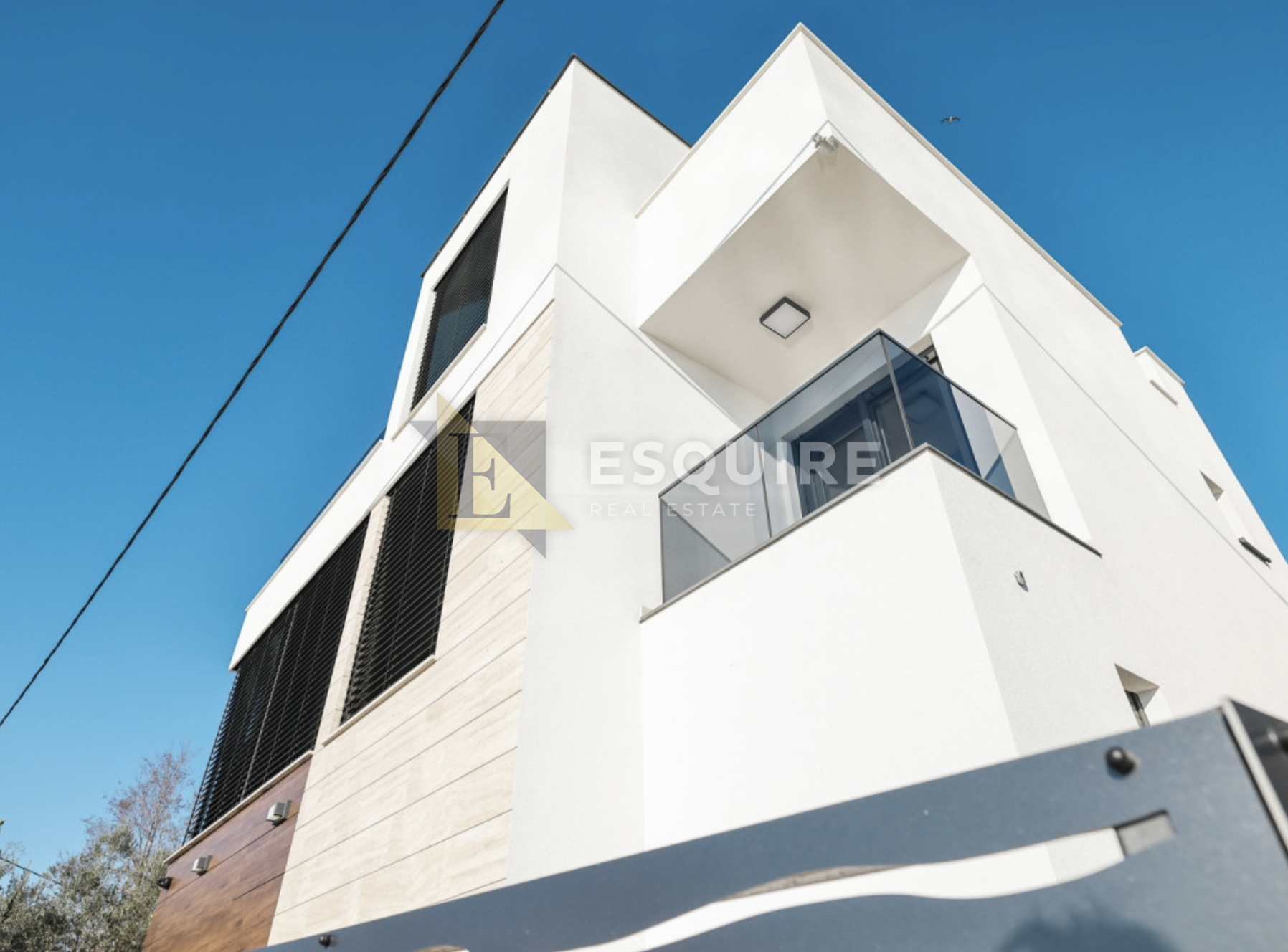 House For sale -  Diklo