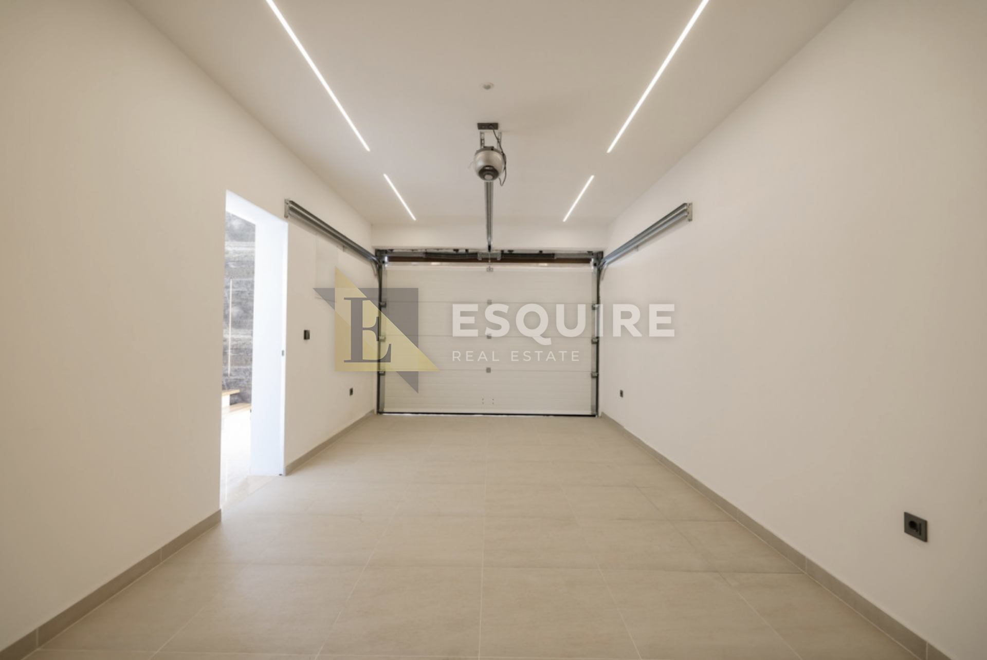 House For sale -  Diklo