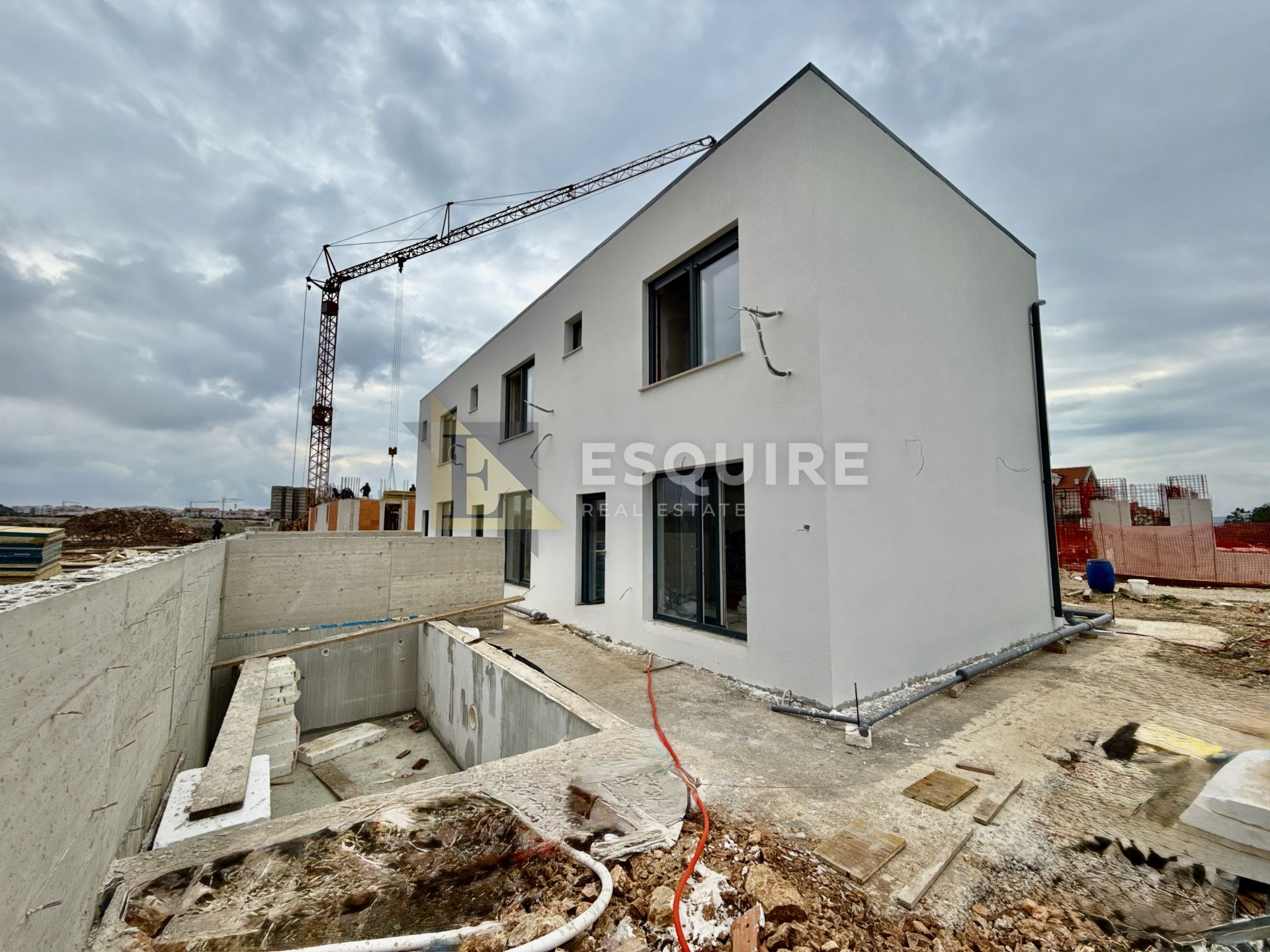 Casa In vendita -  Povljana