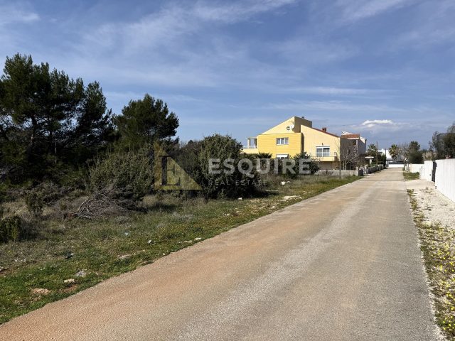 Pozemok na predaj 522 m² – Nin