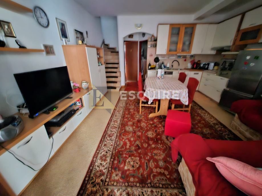 Maison À vendre -  Zaton