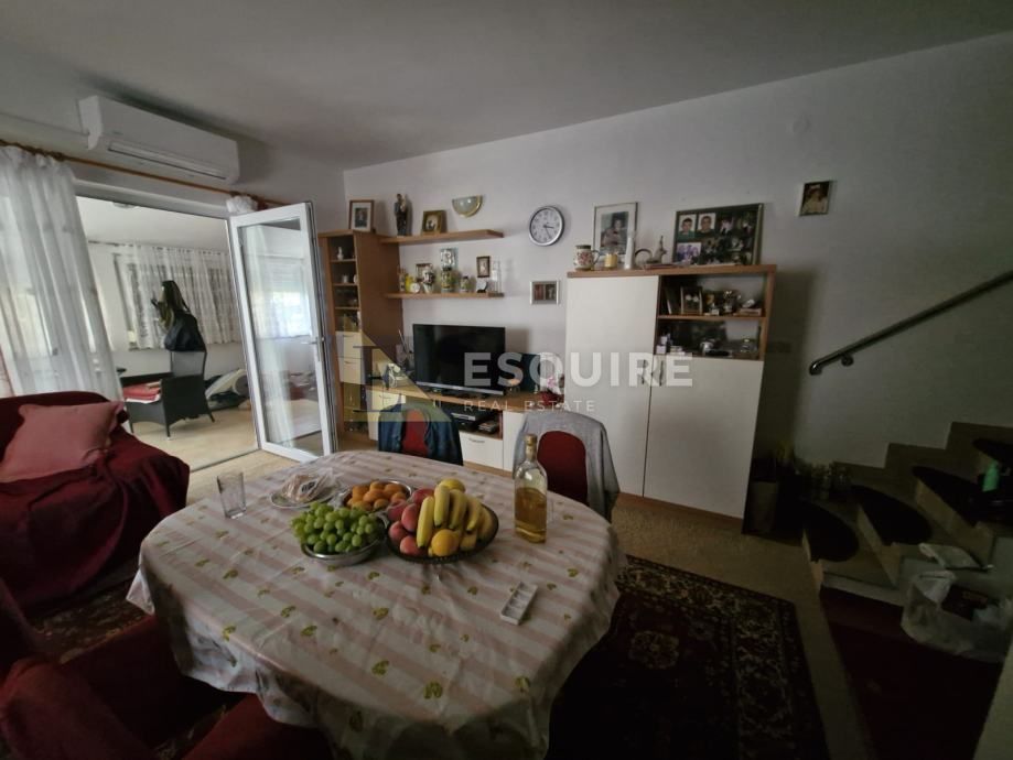 Maison À vendre -  Zaton