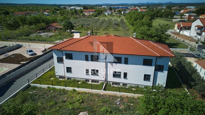 Dům Na prodej - Zadarska Murvica - foto 3/40