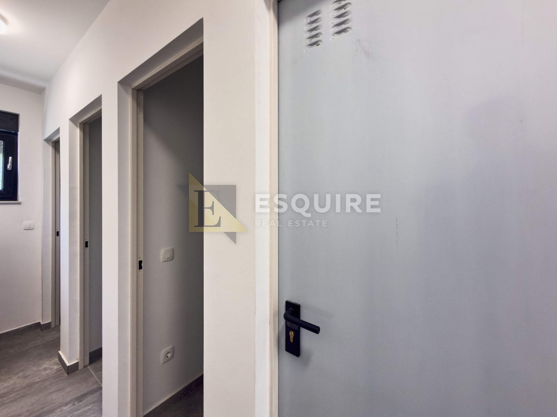 Apartment Zu verkaufen -  Diklovac