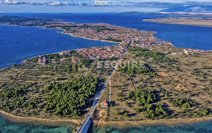 Land for sale 1214 m² – Vir