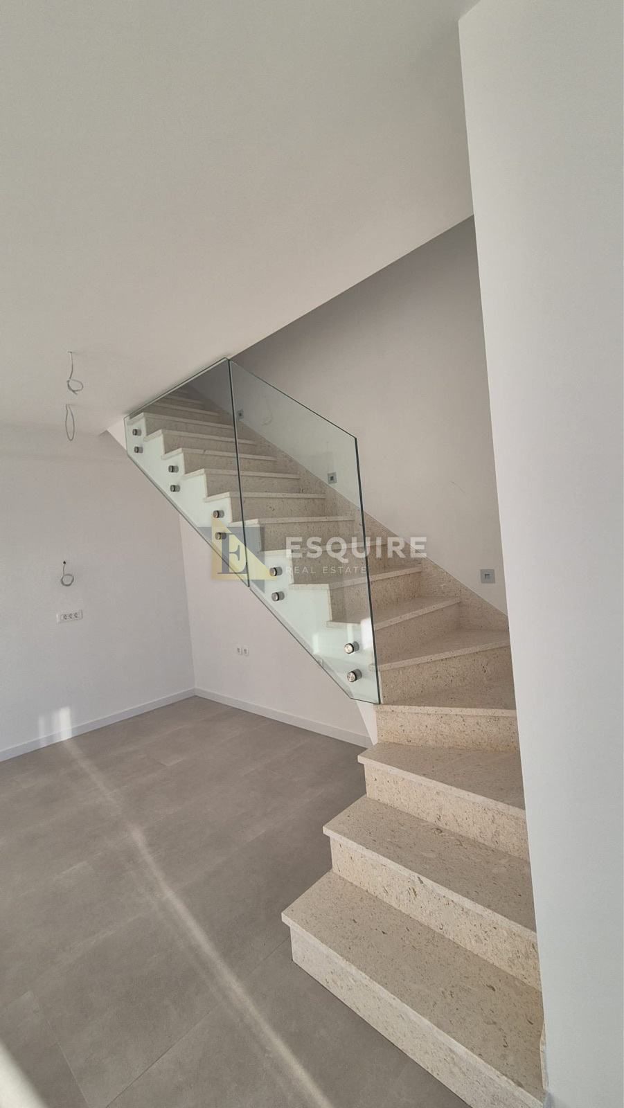 Apartment Zu verkaufen -  Diklovac