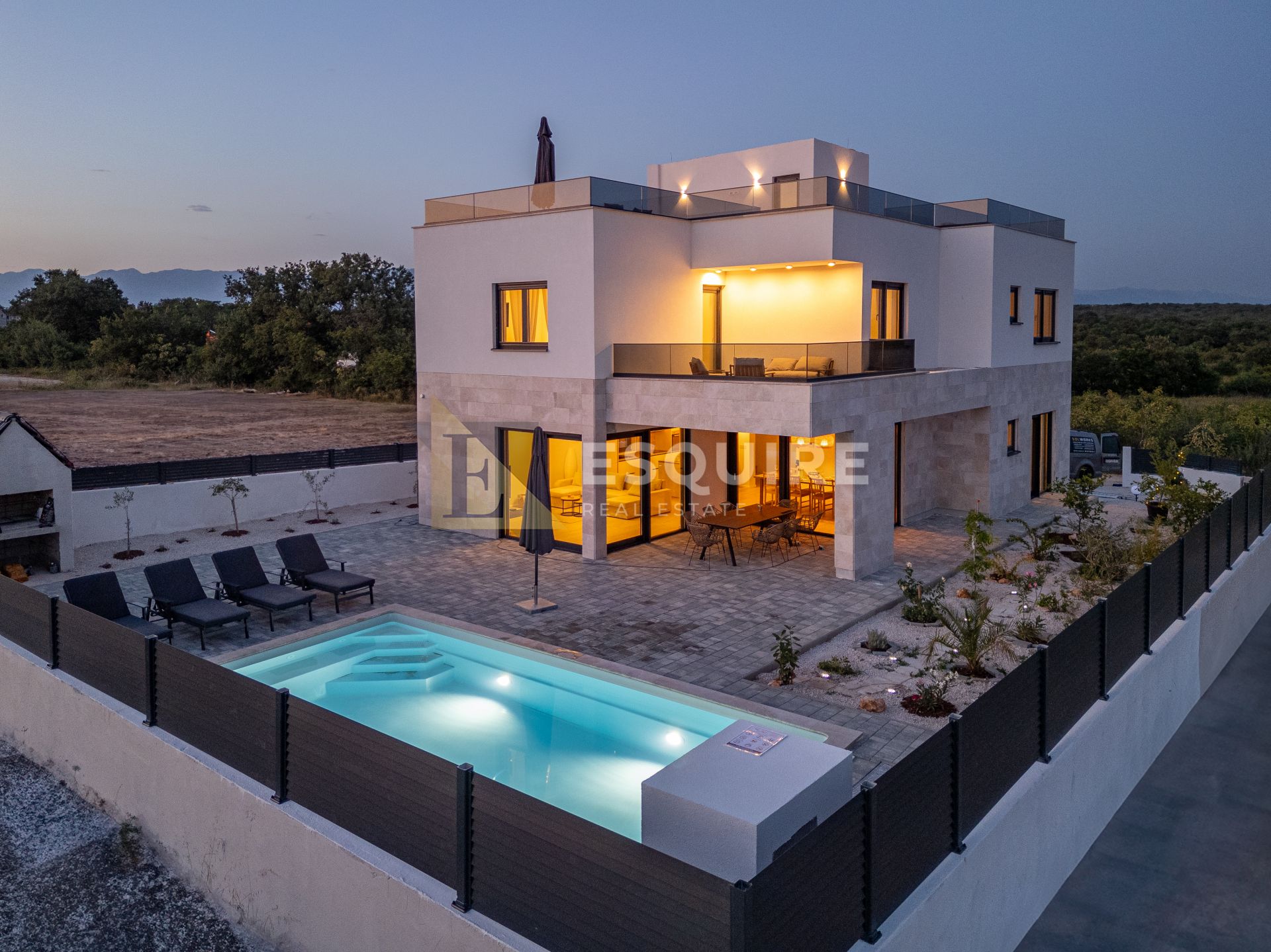 Casa In vendita Nin