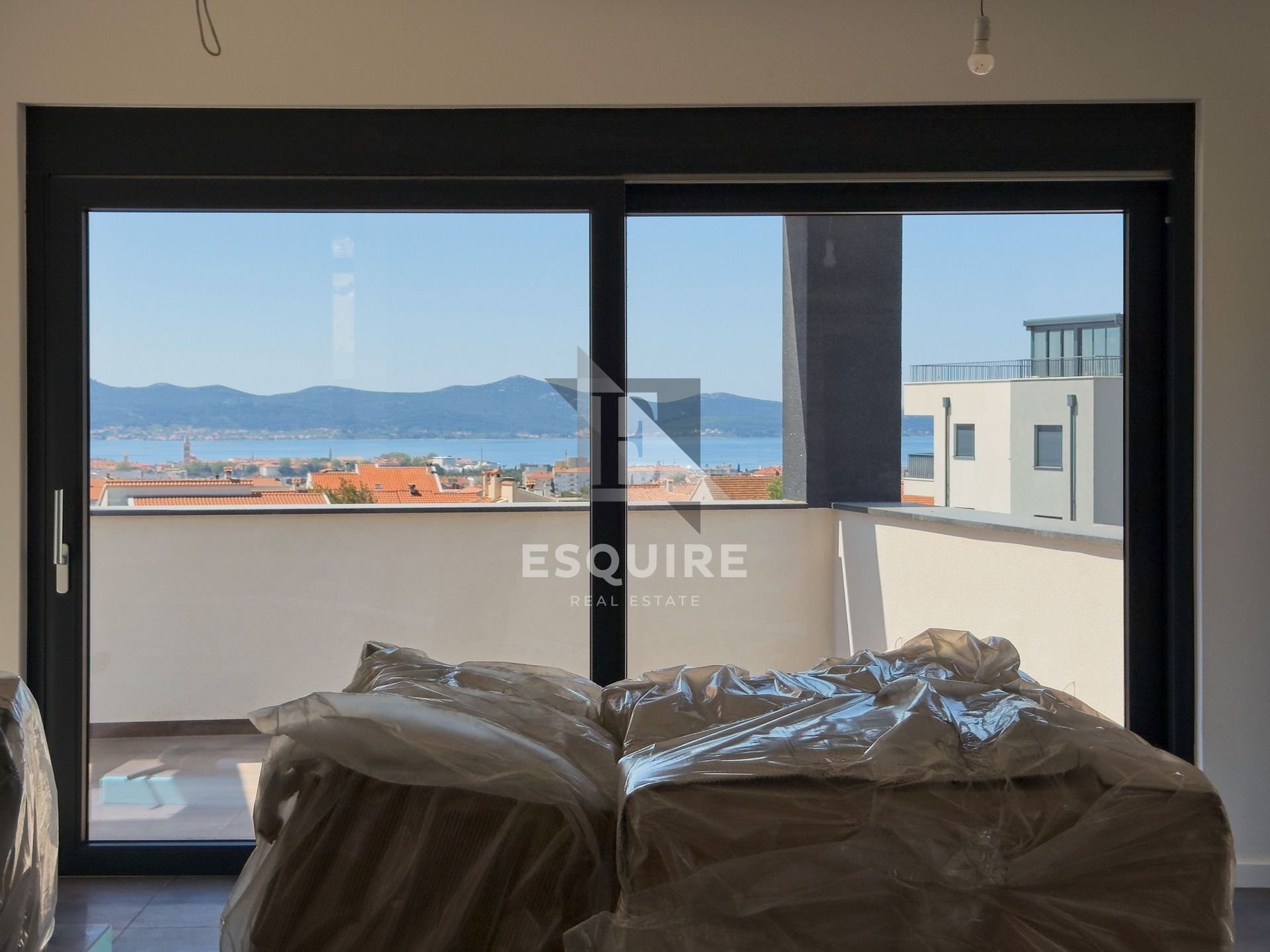 House For sale - Zadarska Plovanija