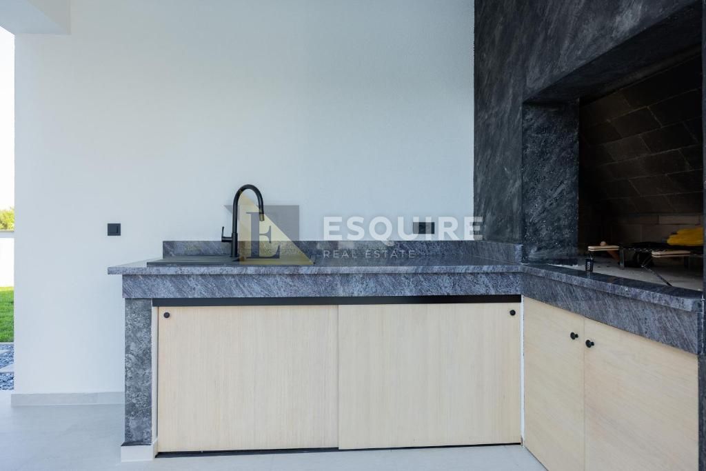 House For sale -  Zaton