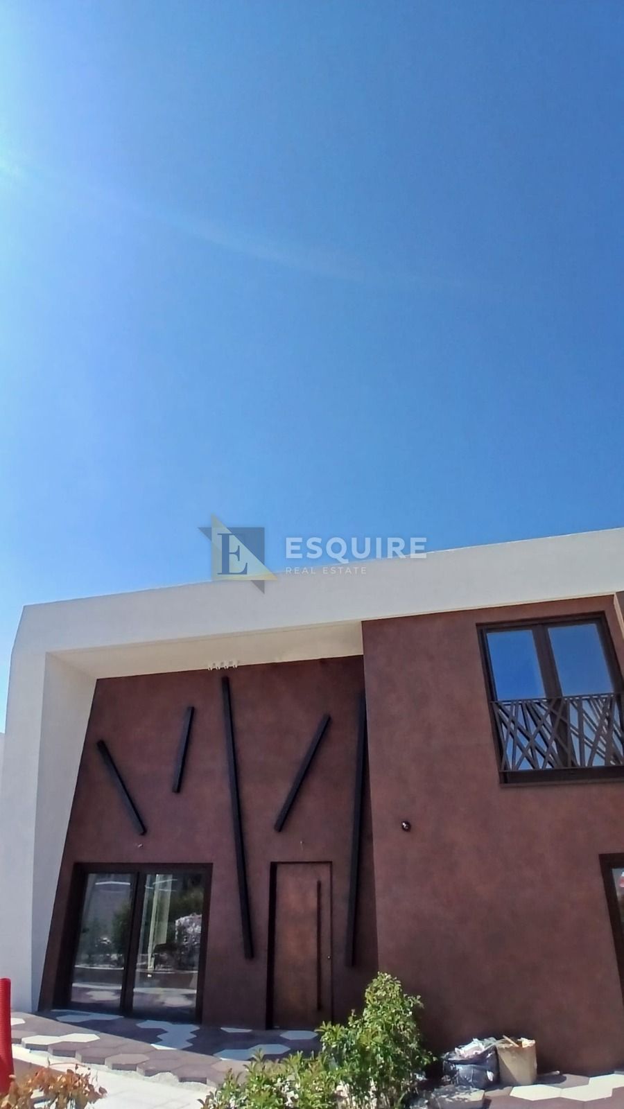 House For sale -  Nin