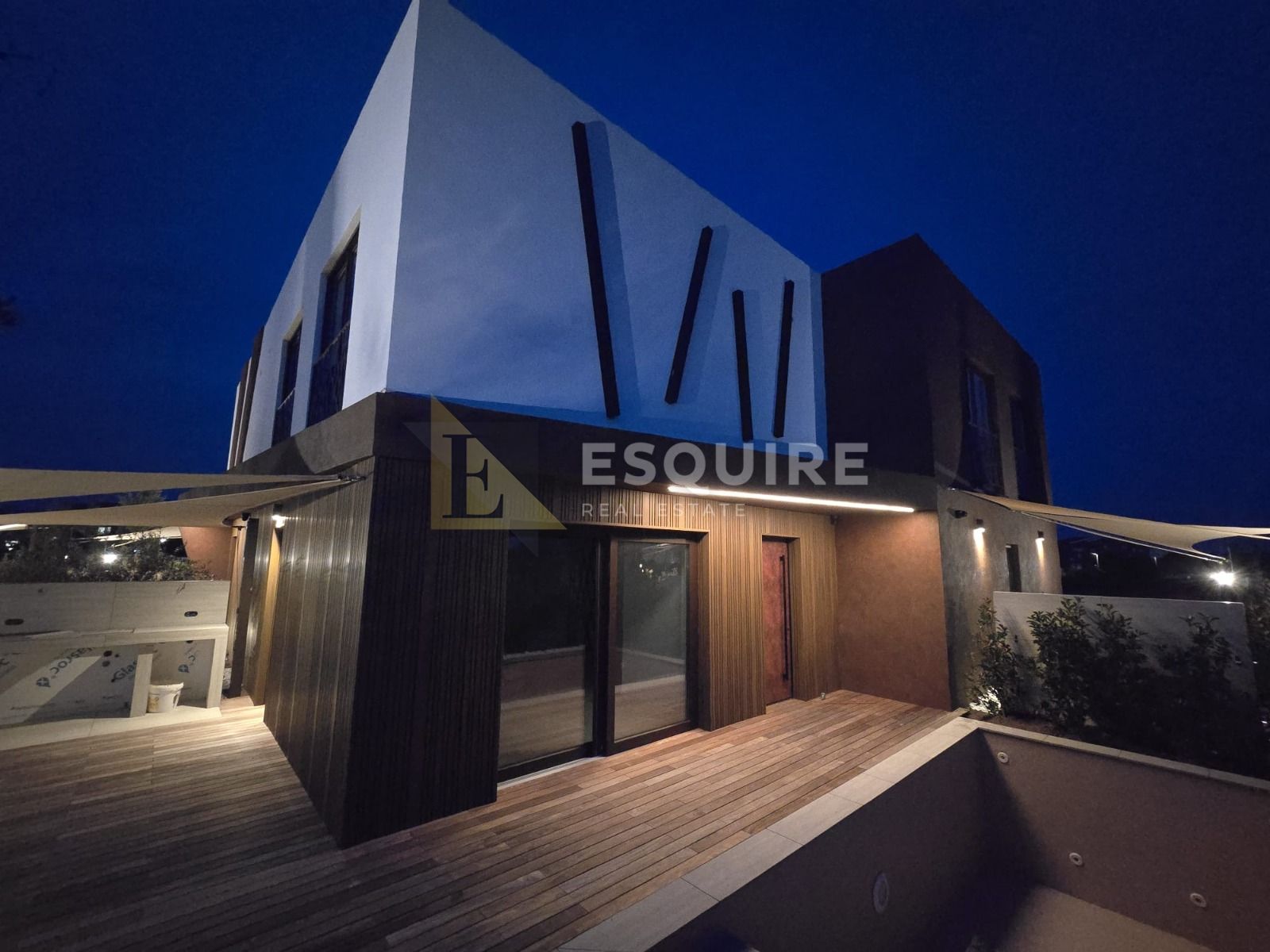 House For sale -  Nin