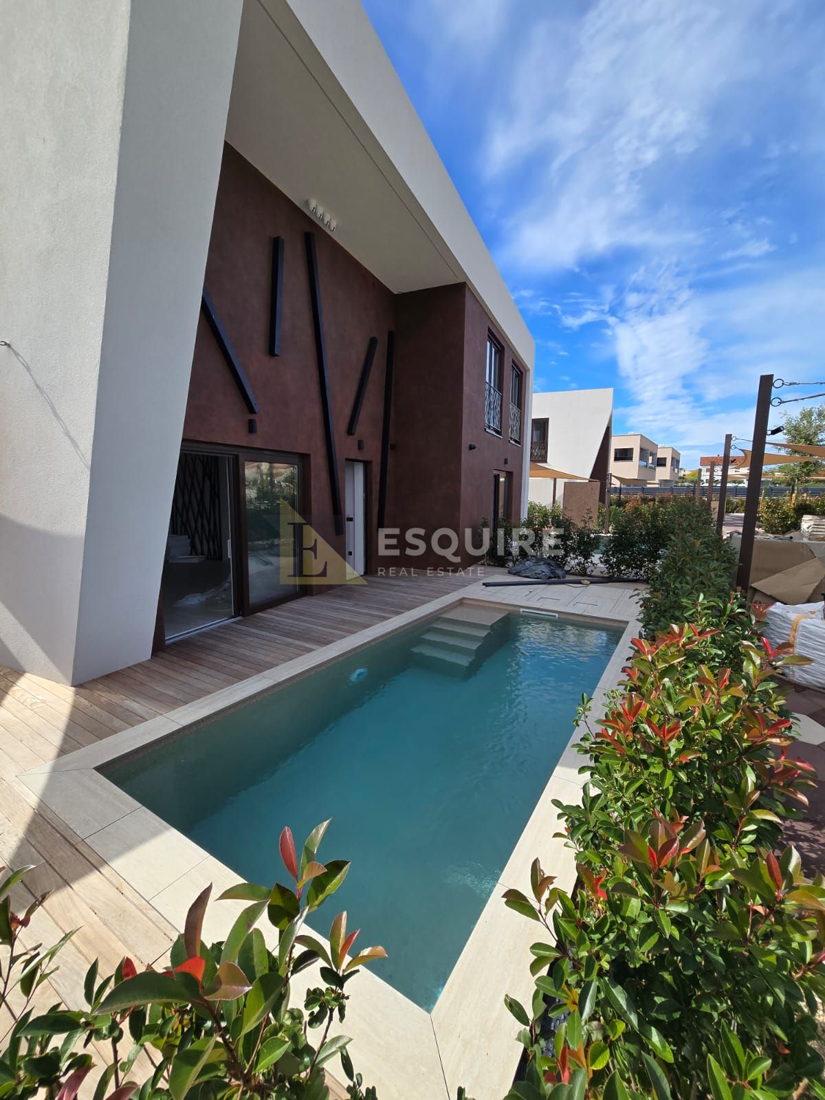 House For sale -  Nin