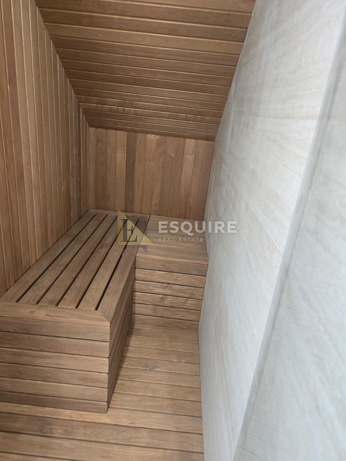 House For sale -  Nin