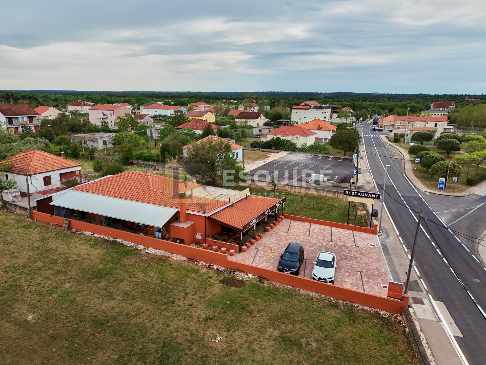 Komerčné Na predaj -  Zaton