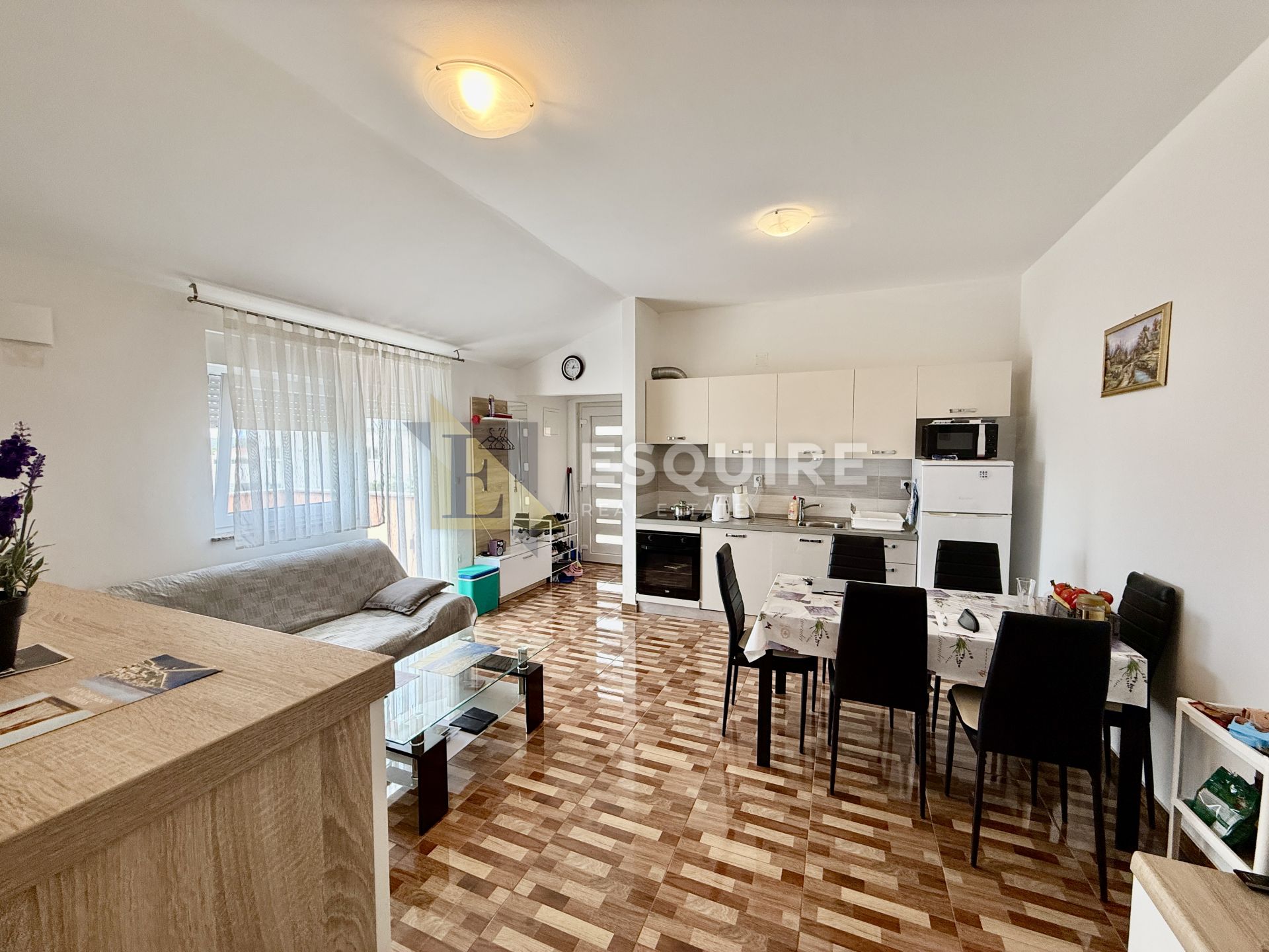 Flat For sale -  Zaton