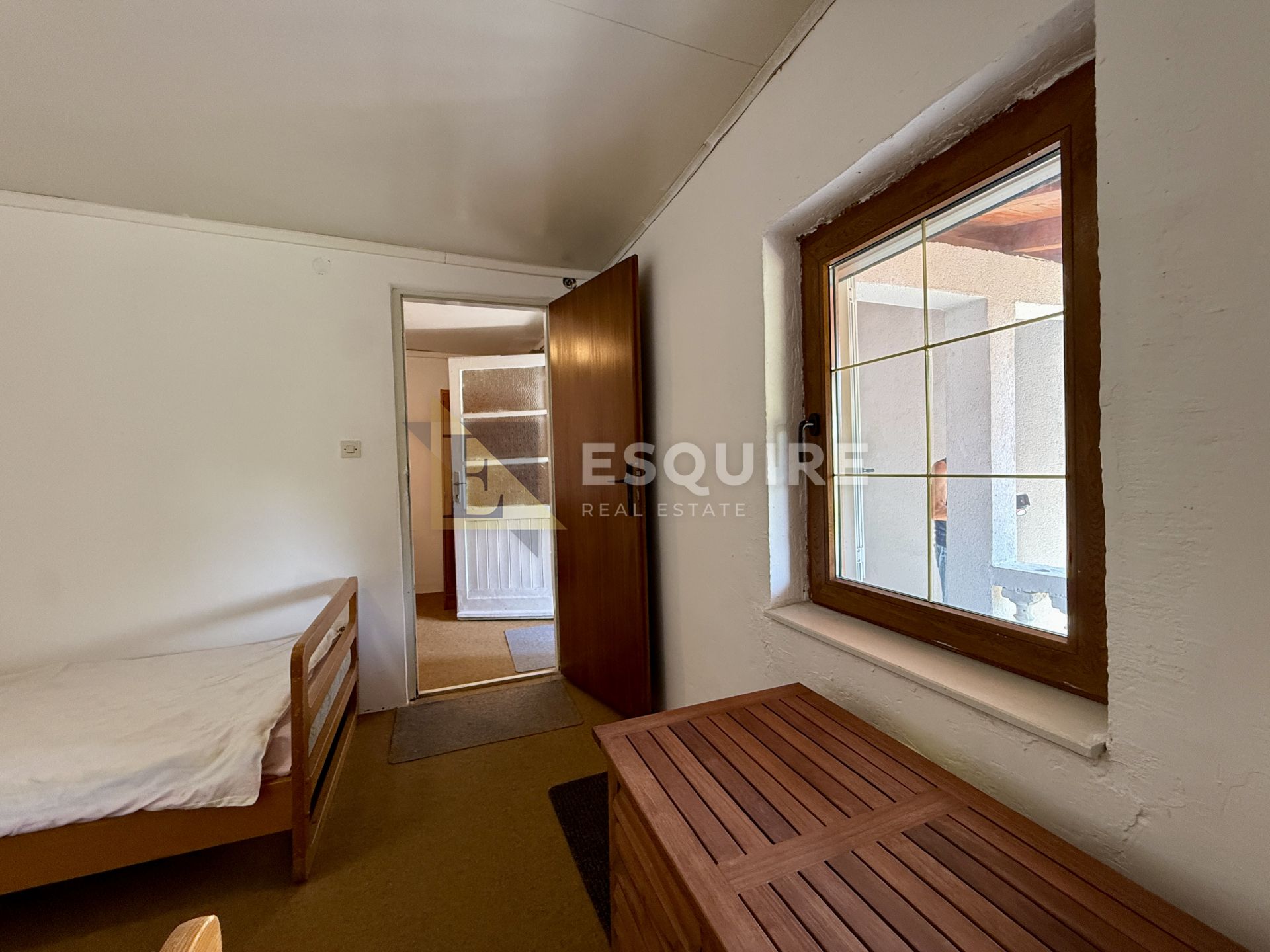 House For sale -  Grbe
