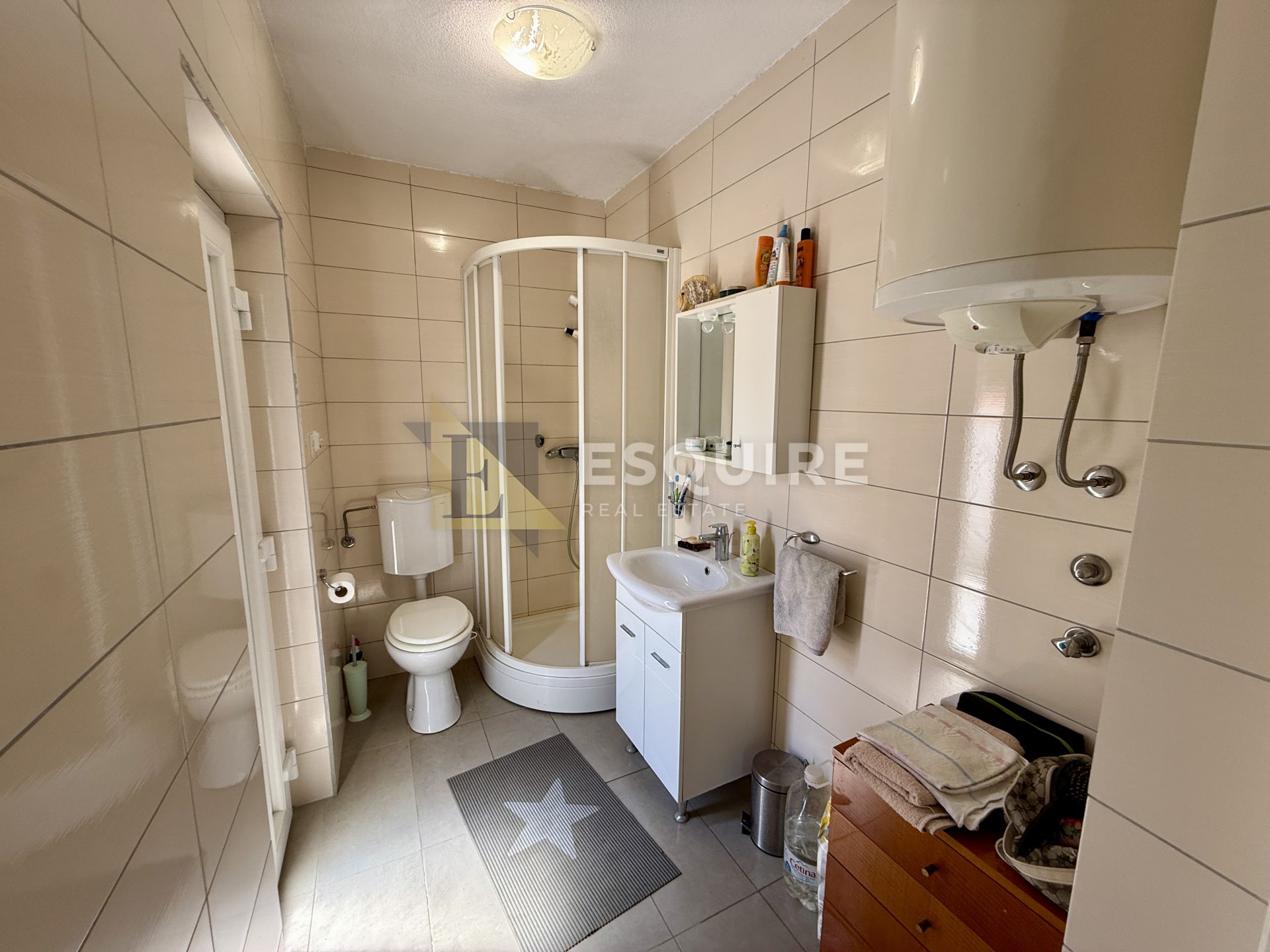 House For sale -  Grbe