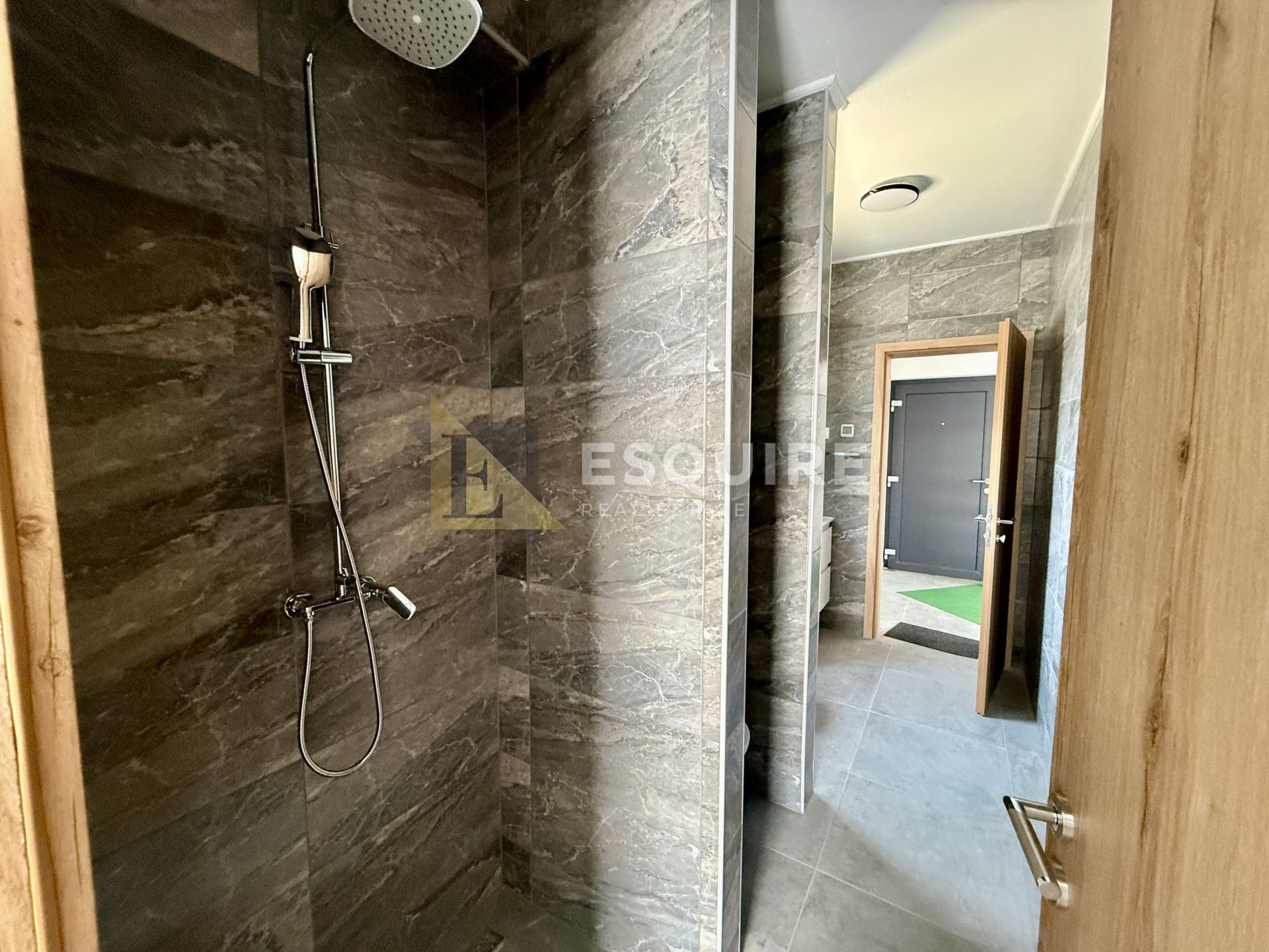 House For sale -  Grbe