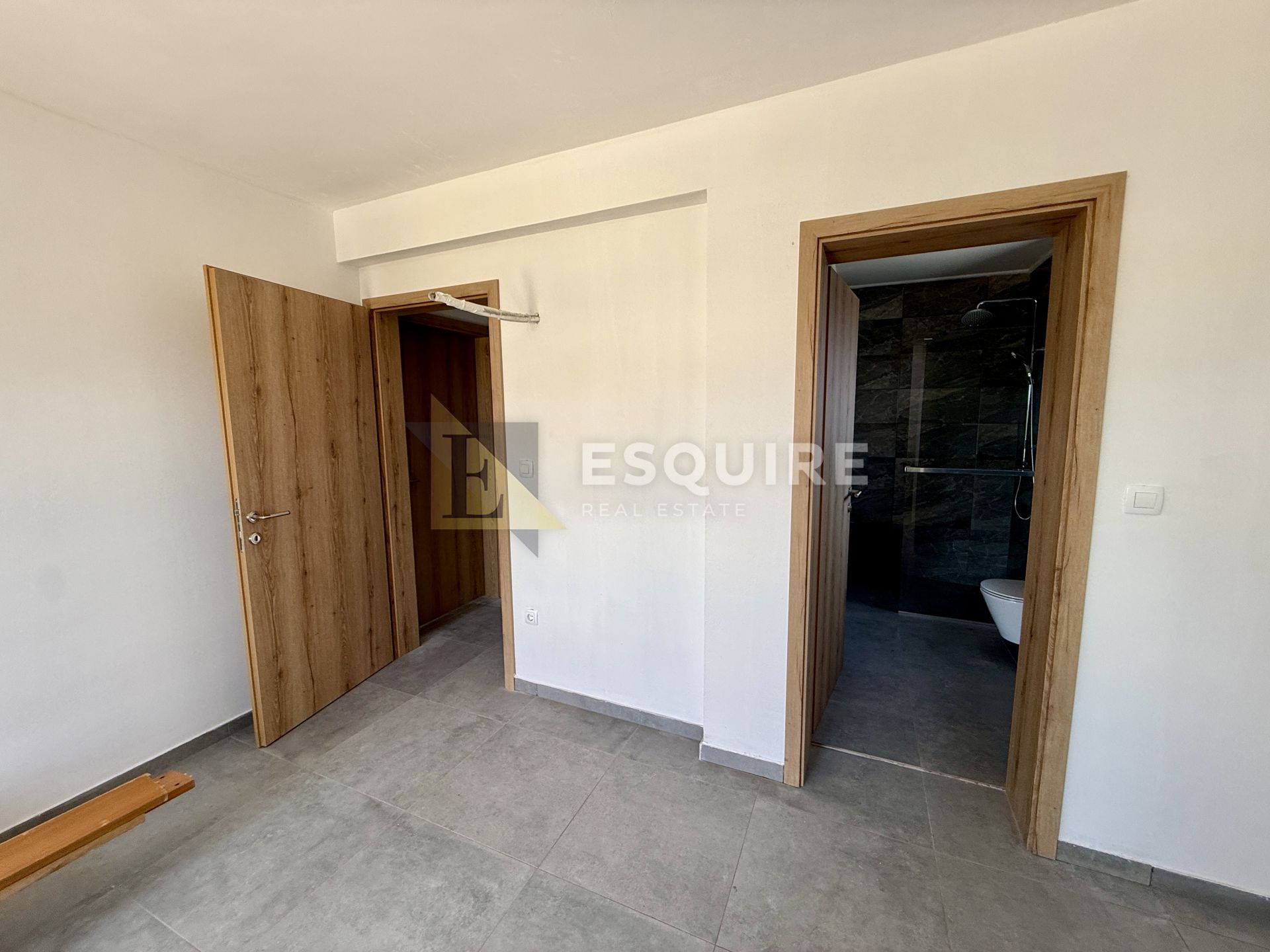 House For sale -  Grbe