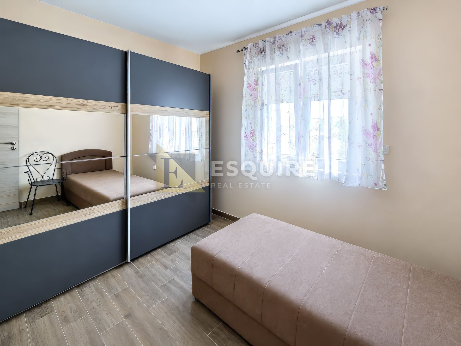 Apartment Zu verkaufen -  Plovanija
