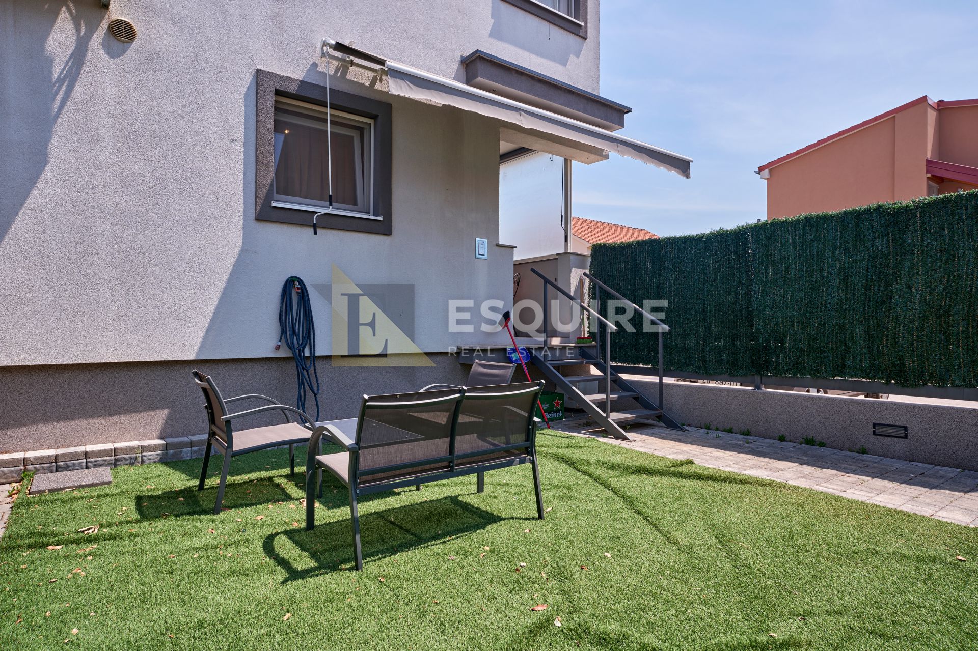 Apartment Zu verkaufen -  Plovanija