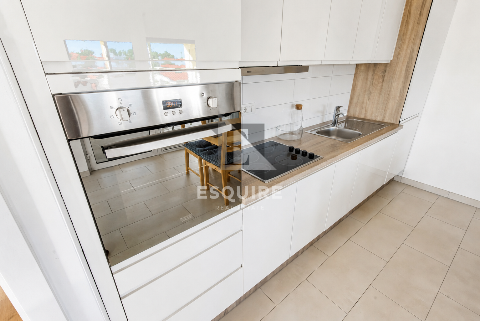 Apartma Na predaj -  Privlaka
