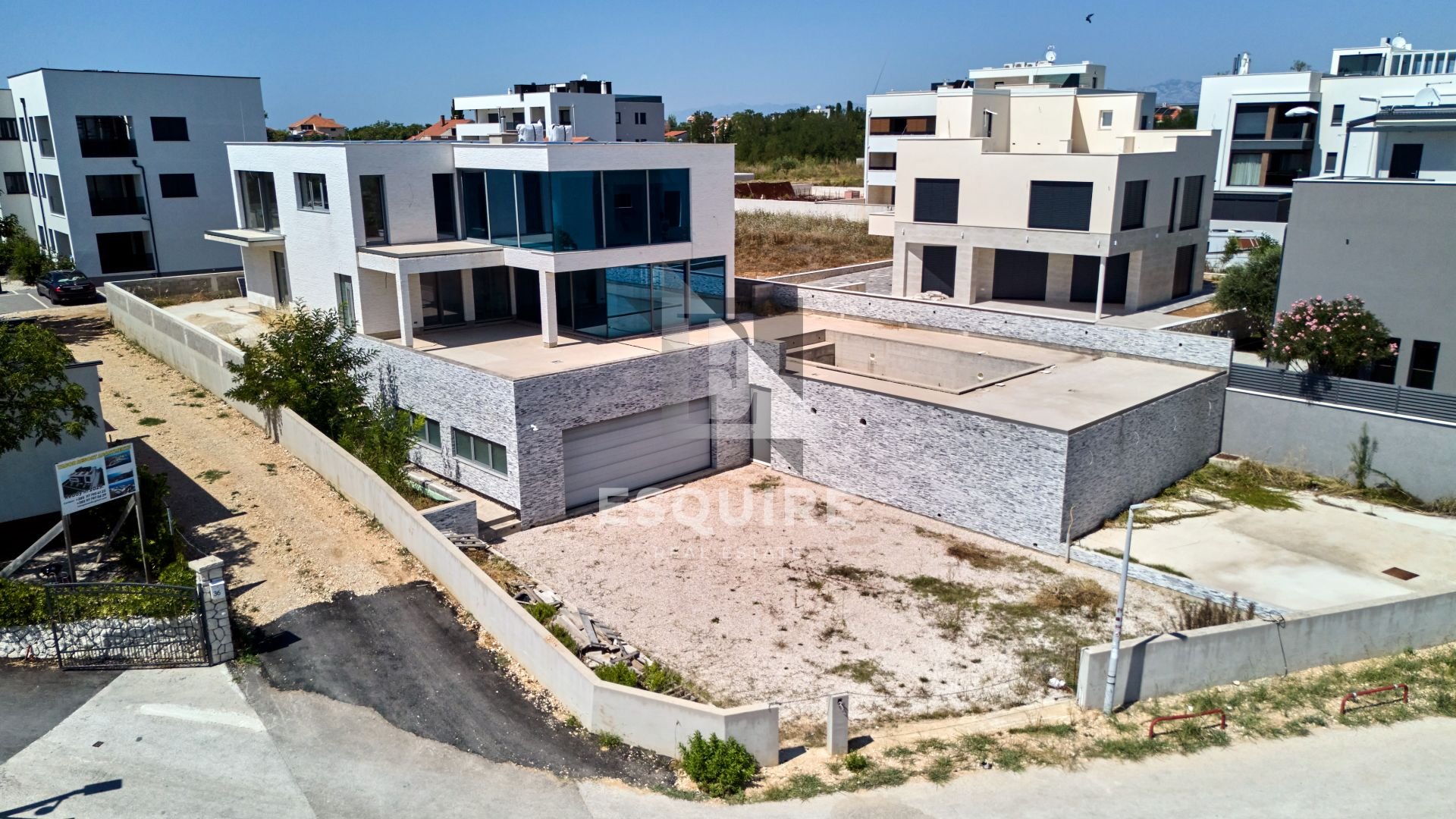 Kuća Na prodaju -  Privlaka