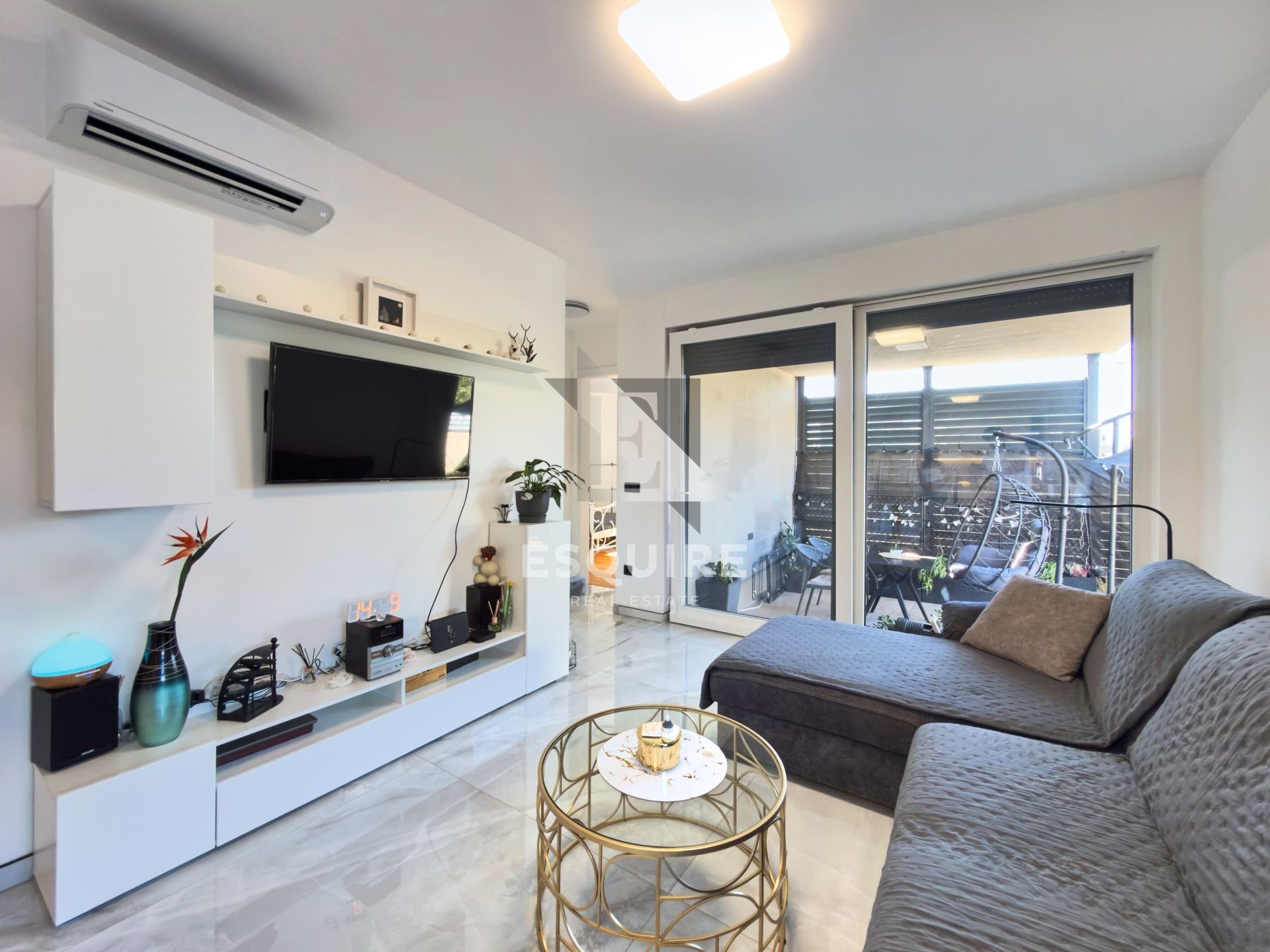 Apartmán Na predaj - Zadarska Crvene Kuće - foto 1/19