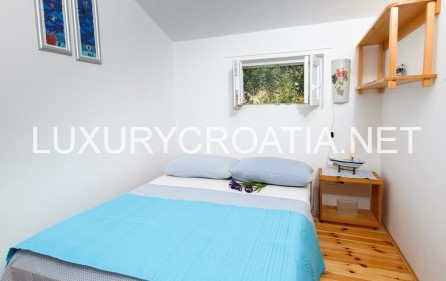 Casa In vendita - SPLITSKO-DALMATINSKA  SPLIT 