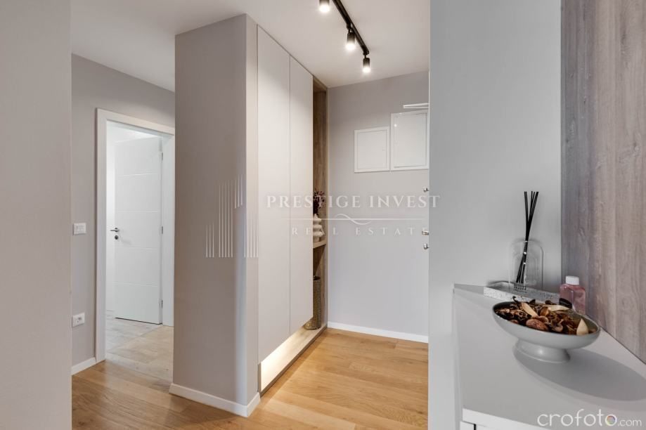 Apartment Zu verkaufen -  Plovanija