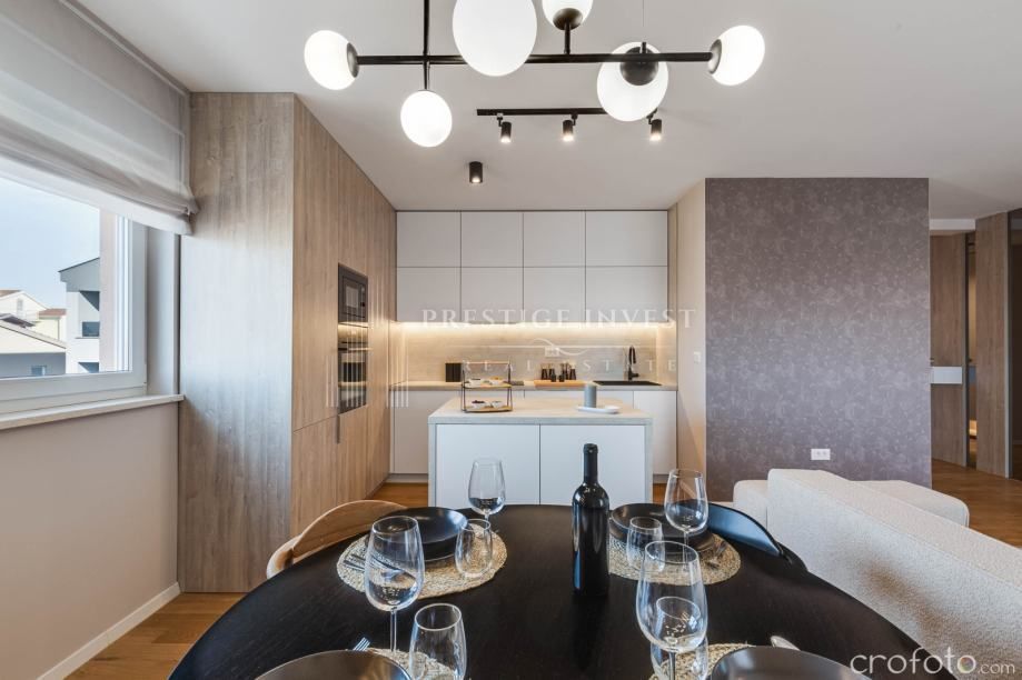 Apartment Zu verkaufen -  Plovanija