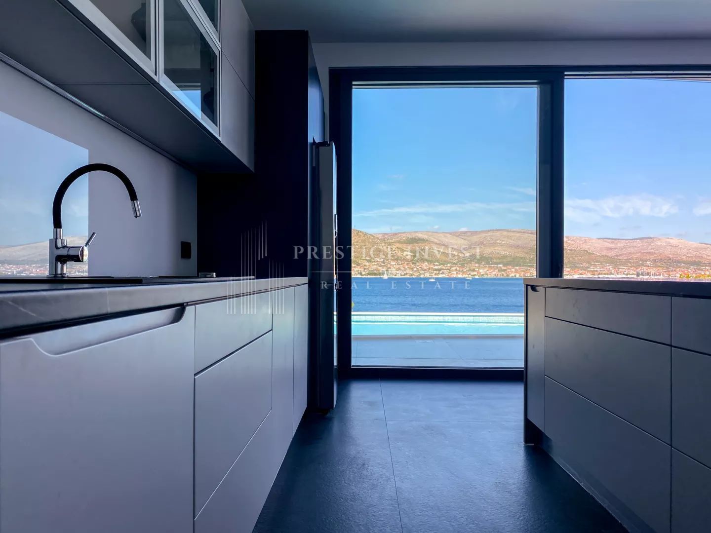 Haus Zu verkaufen - Splitsko-dalmatinska Okrug Donji