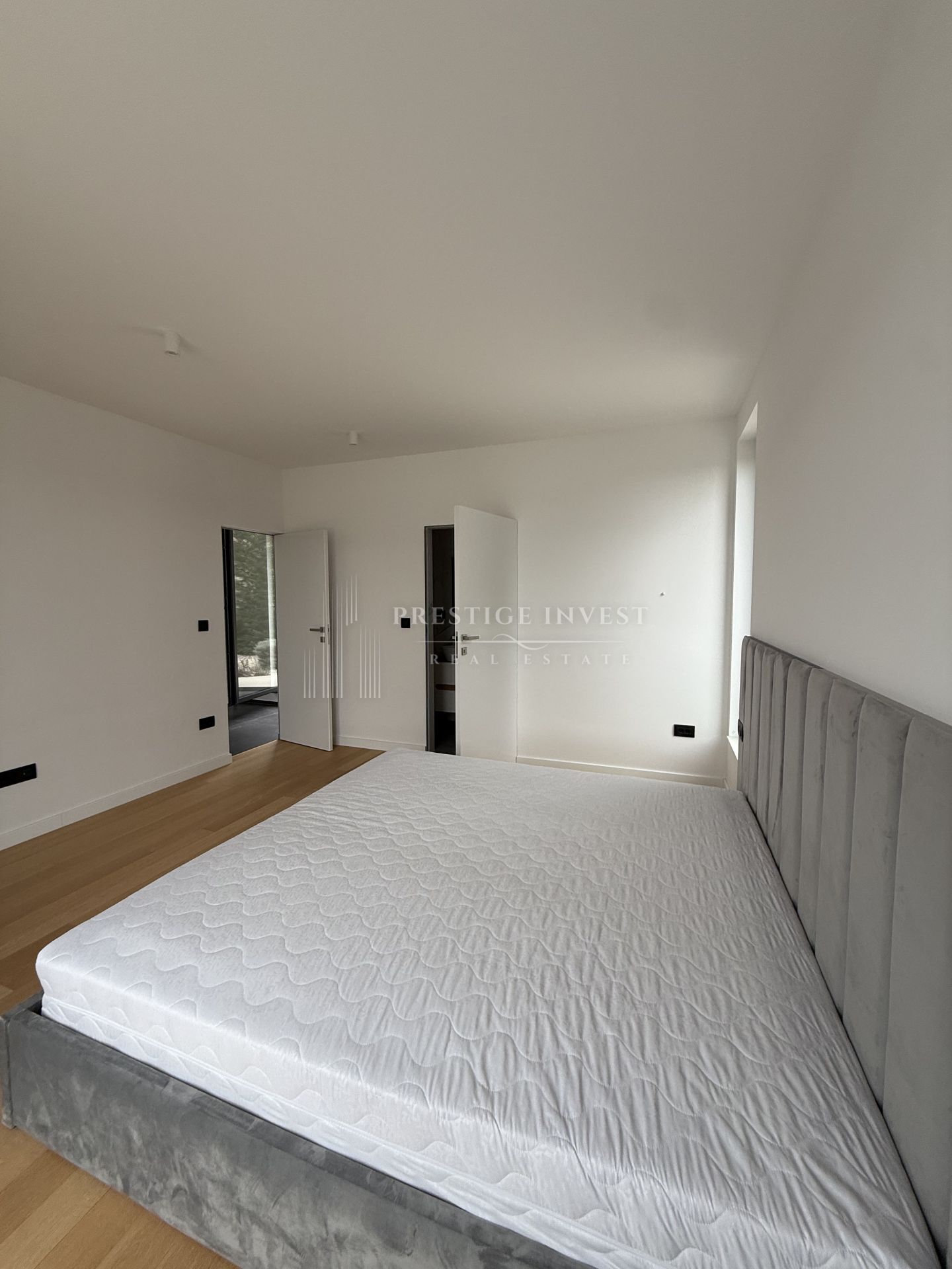 House For sale - Splitsko-dalmatinska Okrug Donji