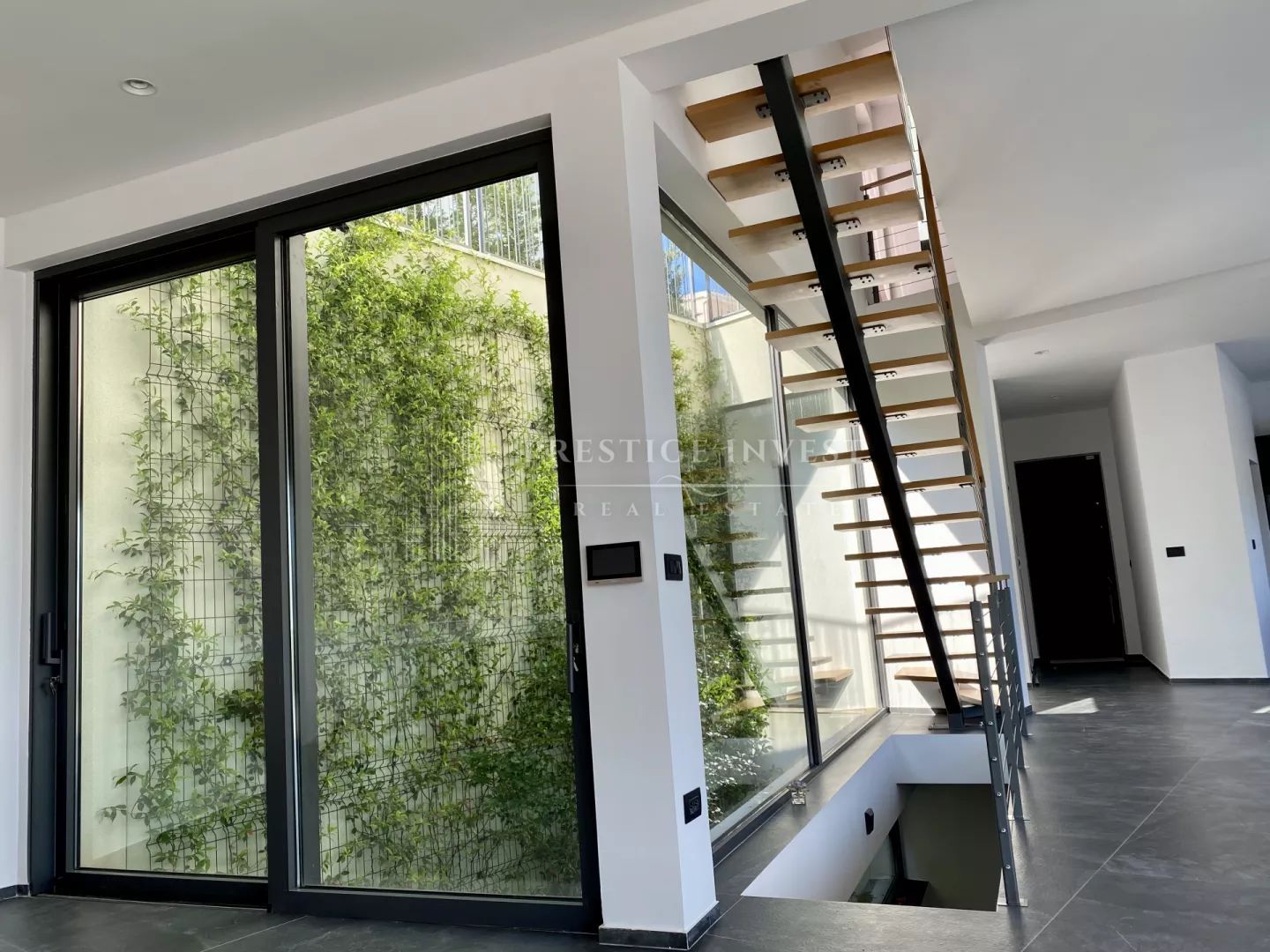 House For sale - Splitsko-dalmatinska Okrug Donji