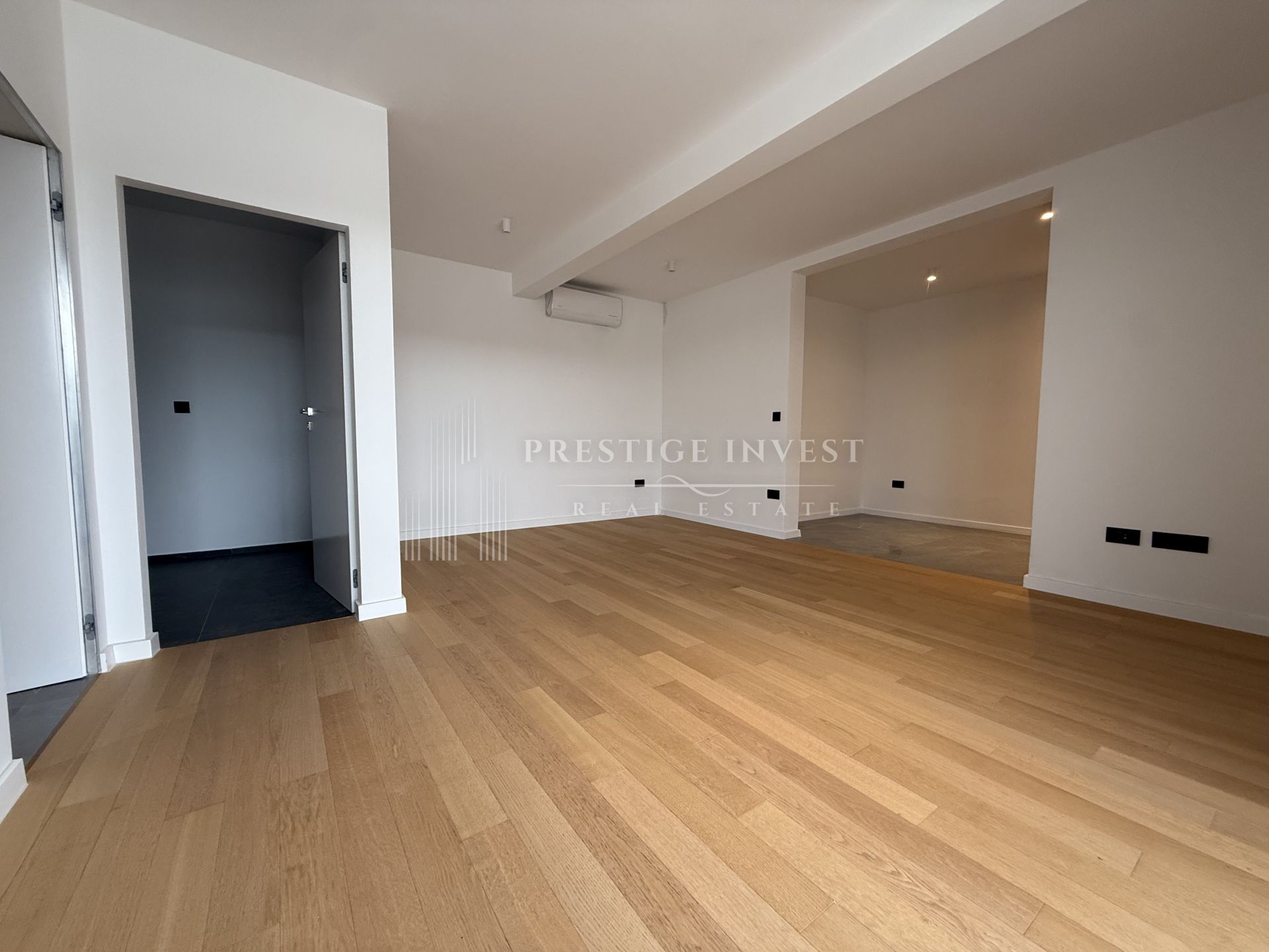 House For sale - Splitsko-dalmatinska Okrug Donji