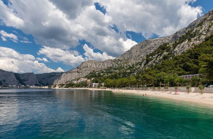 Terreno in vendita 3332 m² – Omiš