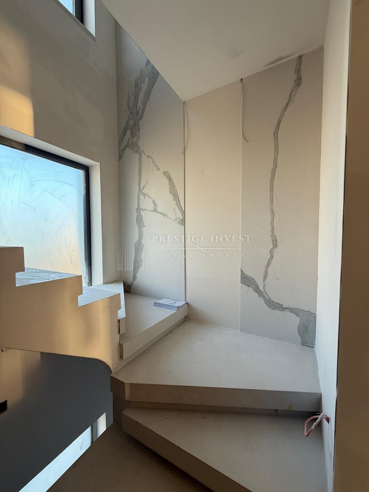 Apartmán Na prodej -  Kolovare