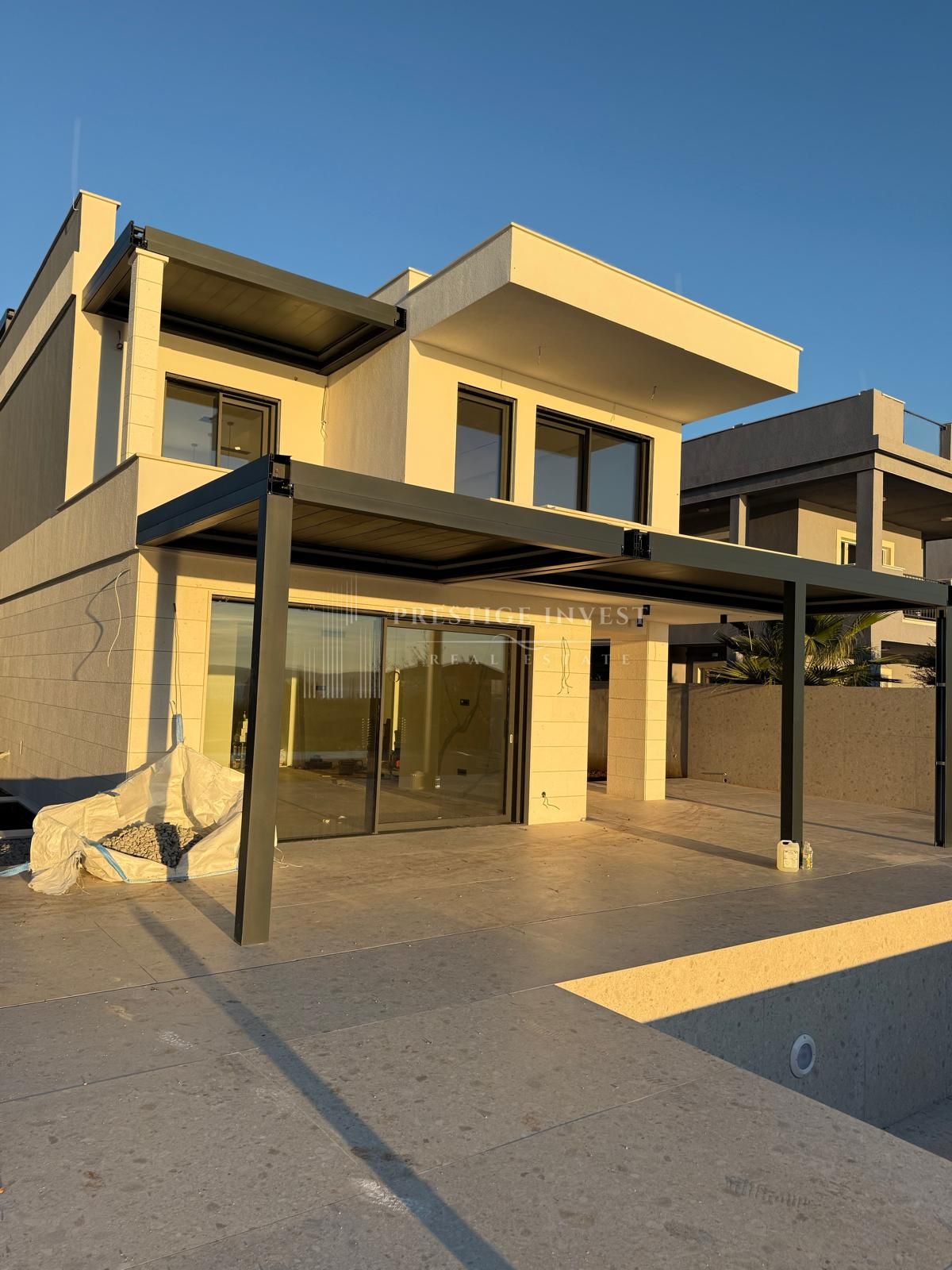 Apartmán Na prodej -  Kolovare
