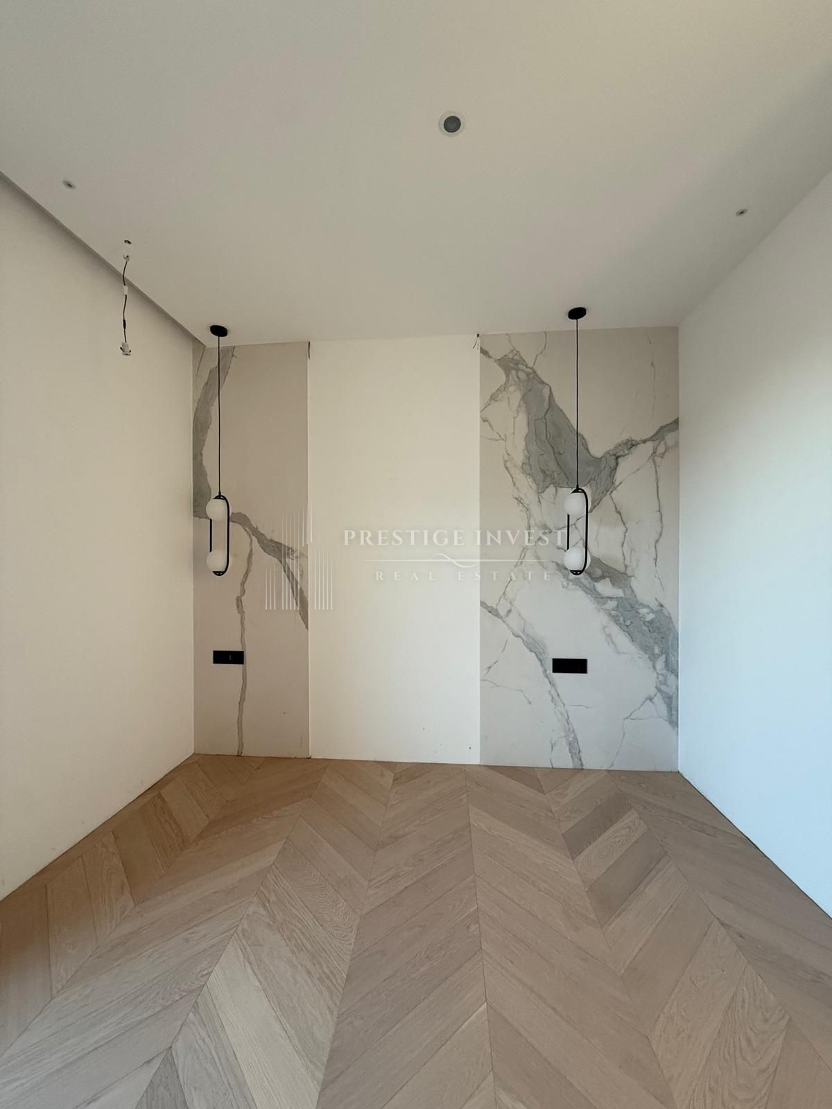 Apartmán Na prodej -  Kolovare